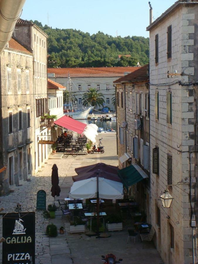 Authentico Deluxe Stari Grad Villa Stari Grad  Eksteriør bilde
