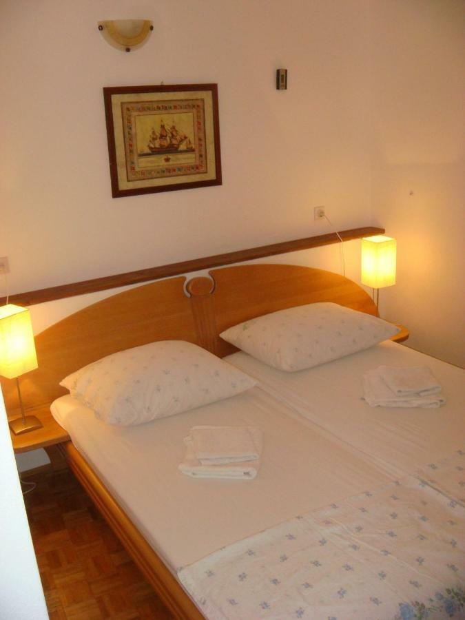 Authentico Deluxe Stari Grad Villa Stari Grad  Eksteriør bilde
