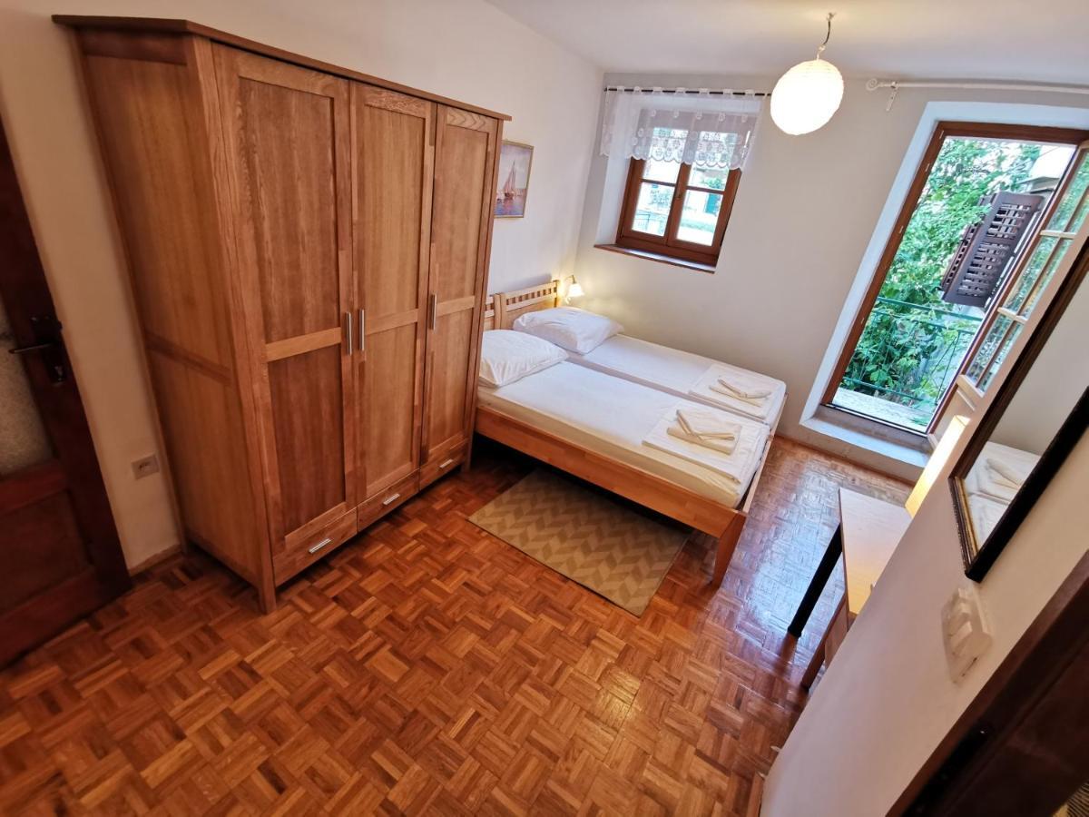 Authentico Deluxe Stari Grad Villa Stari Grad  Eksteriør bilde